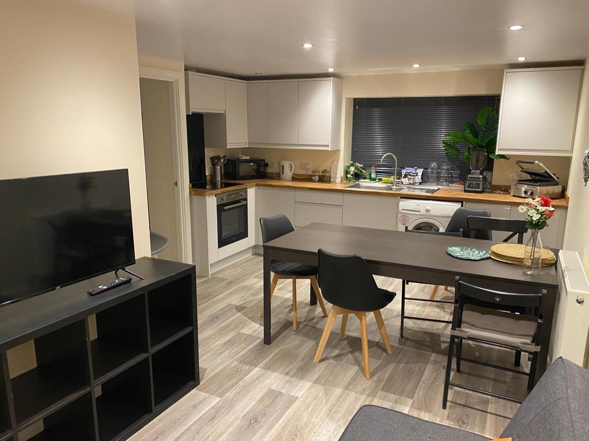 Bath Rd Villa Keynsham Ngoại thất bức ảnh